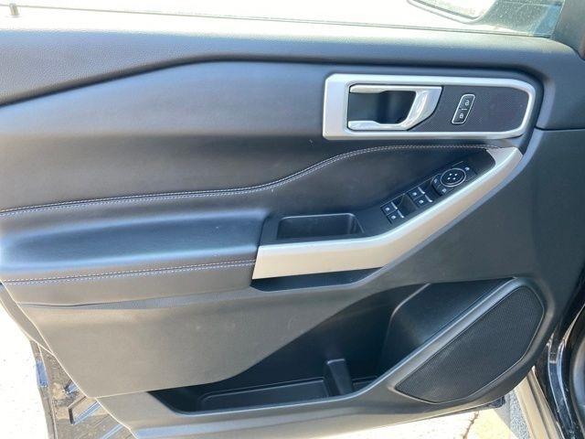 Ford Explorer XLT AWD 2023