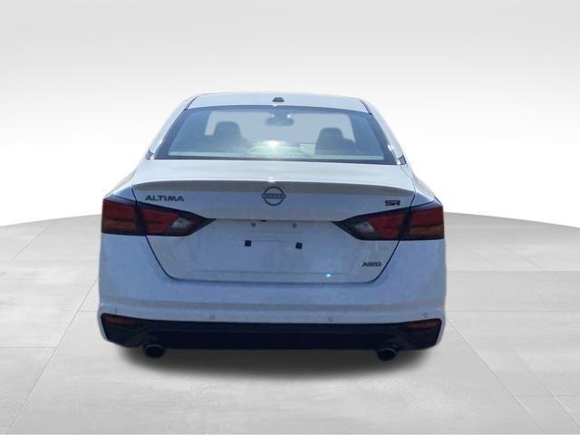 Nissan Altima 2.5 SR AWD 2023