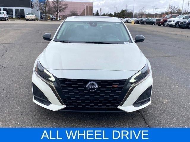 Nissan Altima 2.5 SR AWD 2023