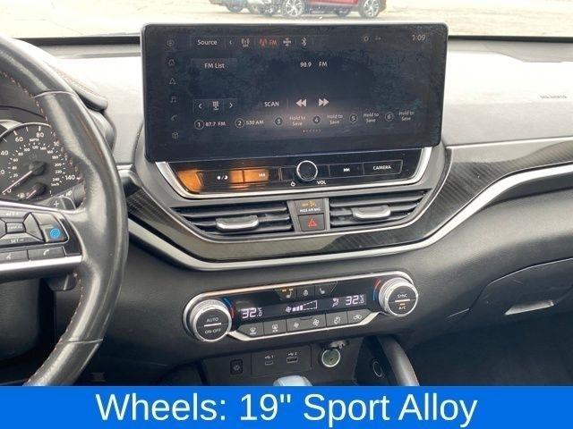 Nissan Altima 2.5 SR AWD 2023