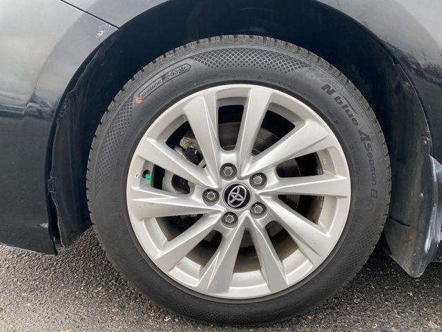 Toyota Camry SE 2023