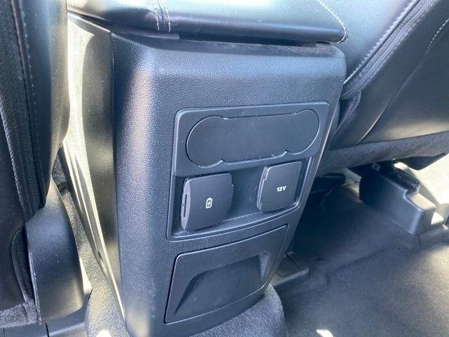 Ford Explorer XLT AWD 2023