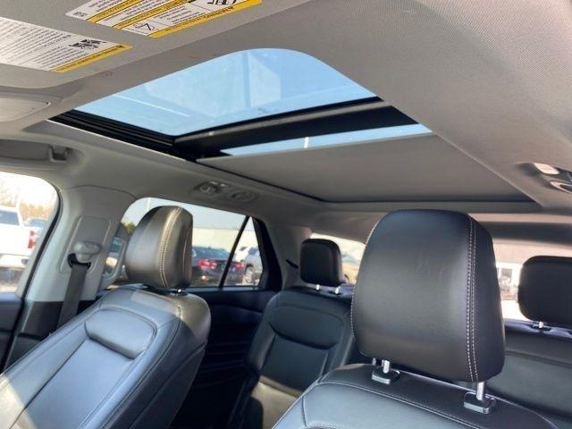 Ford Explorer XLT AWD 2023