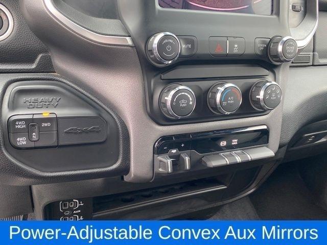 RAM 3500 Big Horn Crew Cab LWB 4WD 2024