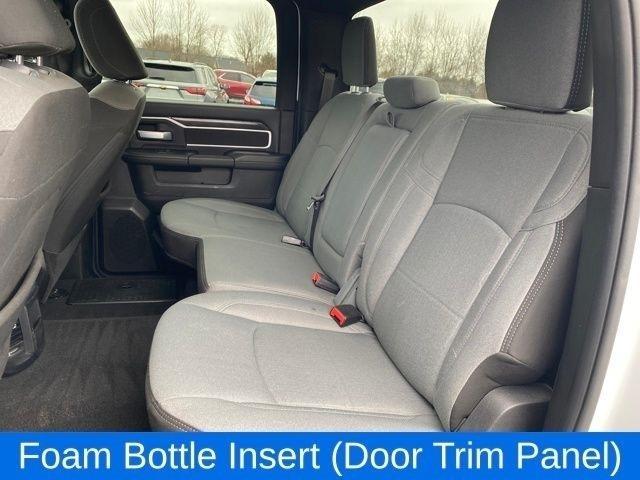 RAM 3500 Big Horn Crew Cab LWB 4WD 2024