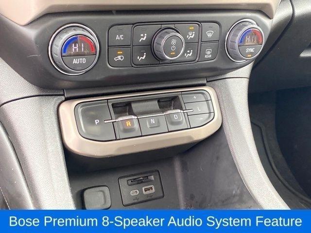 GMC Acadia Denali AWD 2022