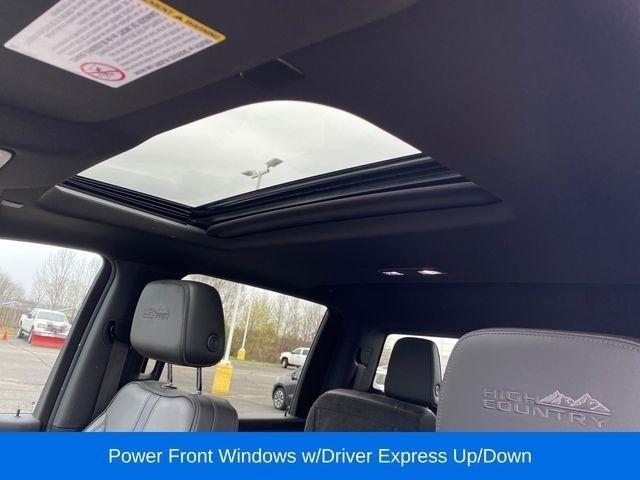 Chevrolet Silverado 3500HD High Country Crew Cab 4WD 2022