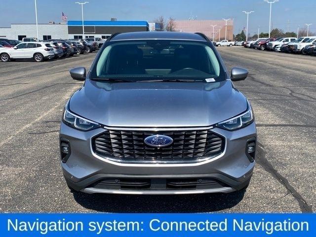 Ford Escape Platinum AWD 2024