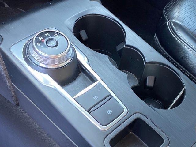 Ford Escape Platinum AWD 2024