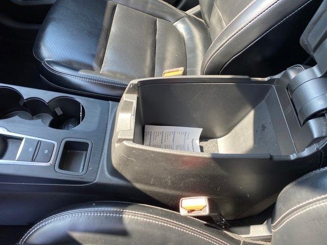 Ford Escape Platinum AWD 2024