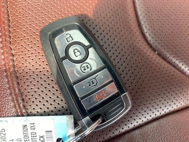 Ford Expedition Limited 4WD 2024