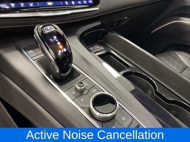 Cadillac Escalade ESV V 4WD 2024