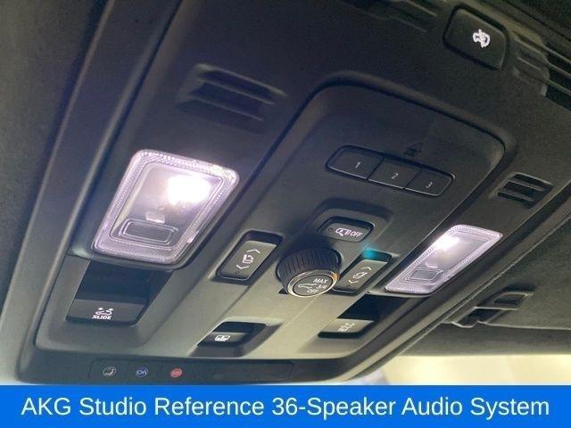 Cadillac Escalade ESV V 4WD 2024