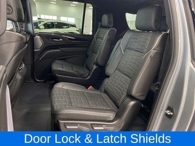 Cadillac Escalade ESV V 4WD 2024