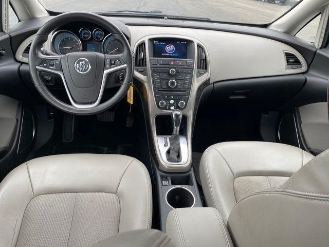Buick Verano Base 2014
