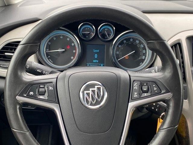 Buick Verano Base 2014
