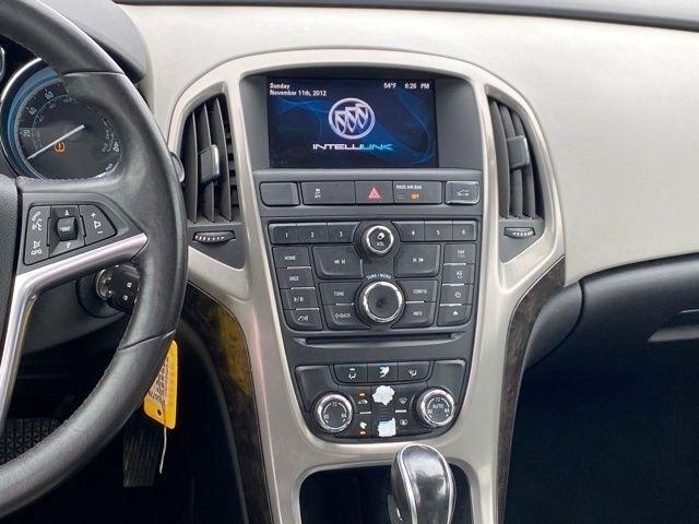 Buick Verano Base 2014