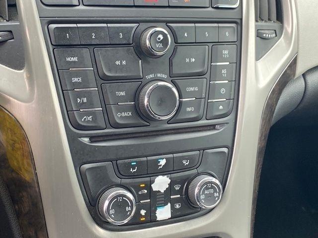 Buick Verano Base 2014