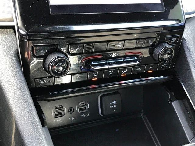 Jeep Grand Cherokee Laredo 4WD 2023