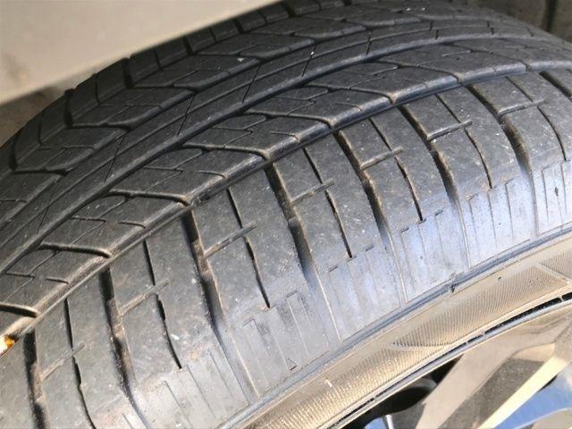 Jeep Grand Cherokee Laredo 4WD 2023