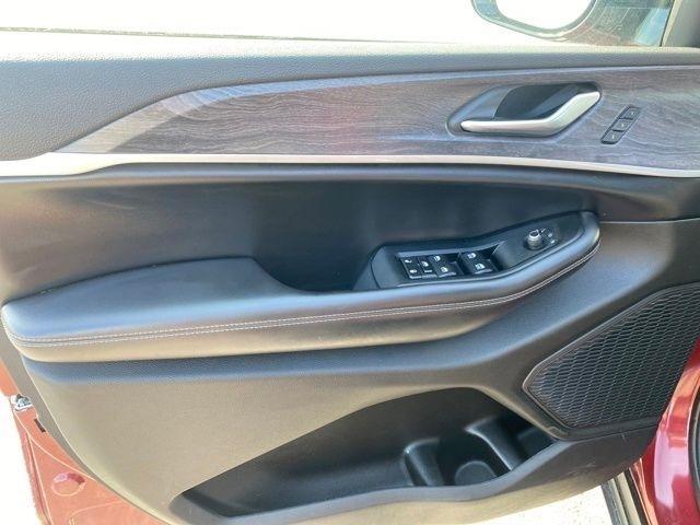 Jeep Grand Cherokee Limited 4WD 2023