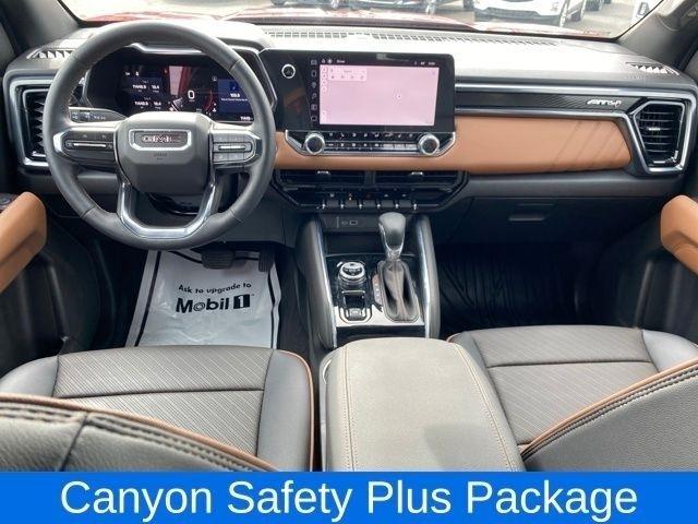 GMC Canyon AT4 Crew Cab 4WD 2024