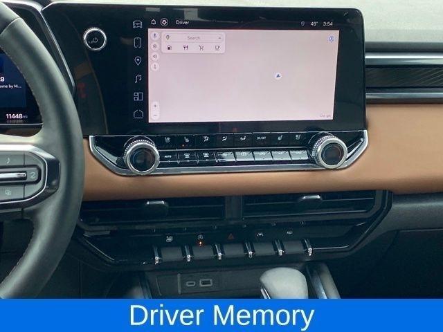 GMC Canyon AT4 Crew Cab 4WD 2024