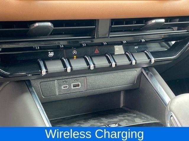 GMC Canyon AT4 Crew Cab 4WD 2024