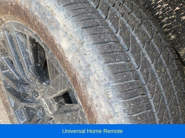 Chevrolet Tahoe High Country 4WD 2023