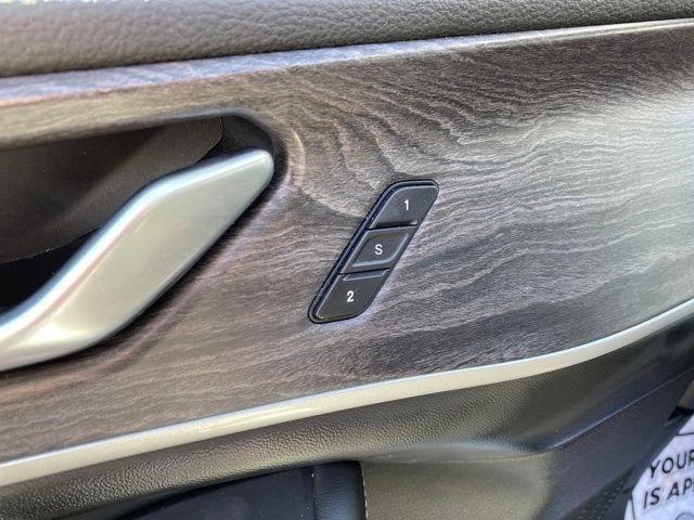 Jeep Grand Cherokee Limited 4WD 2023