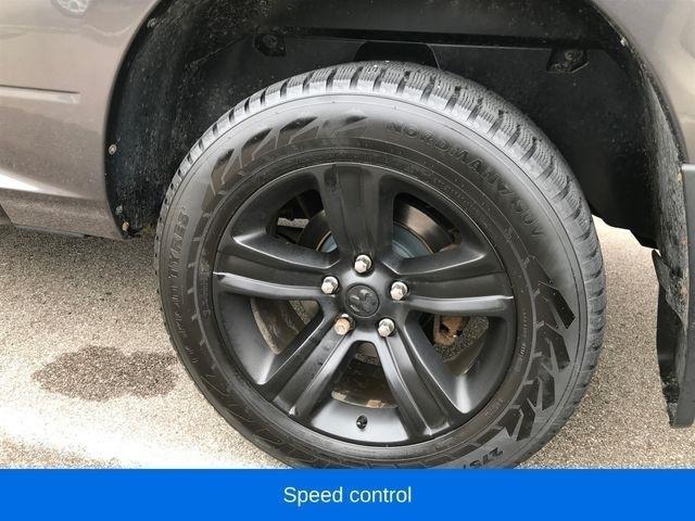 RAM 1500 Sport Crew Cab SWB 4WD 2014