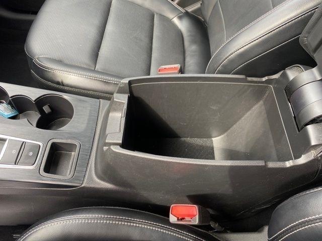 Ford Escape Platinum AWD 2023