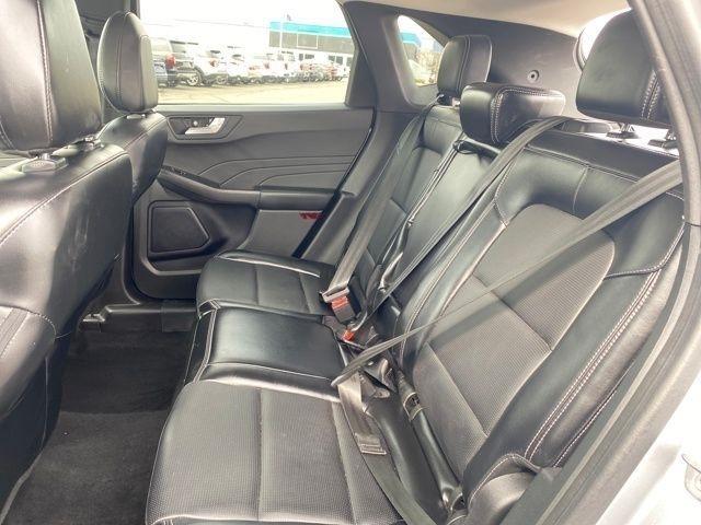 Ford Escape Platinum AWD 2023