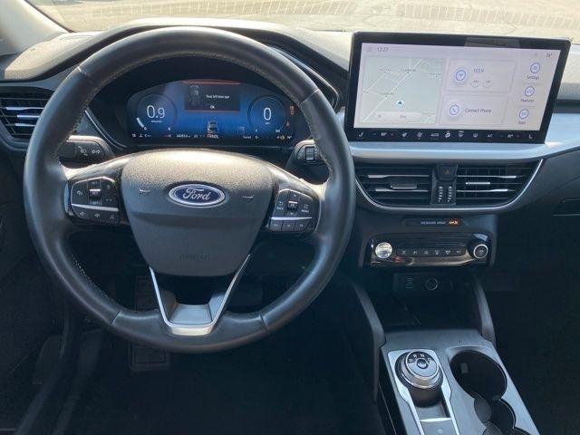 Ford Escape Platinum AWD 2023