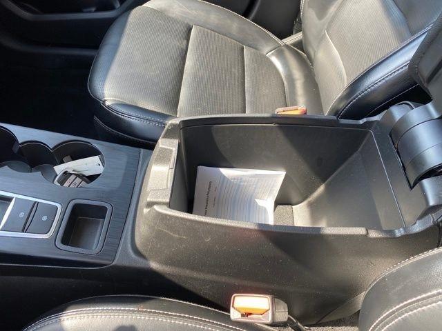 Ford Escape Platinum AWD 2023