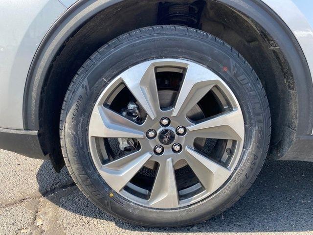 Ford Escape Platinum AWD 2023