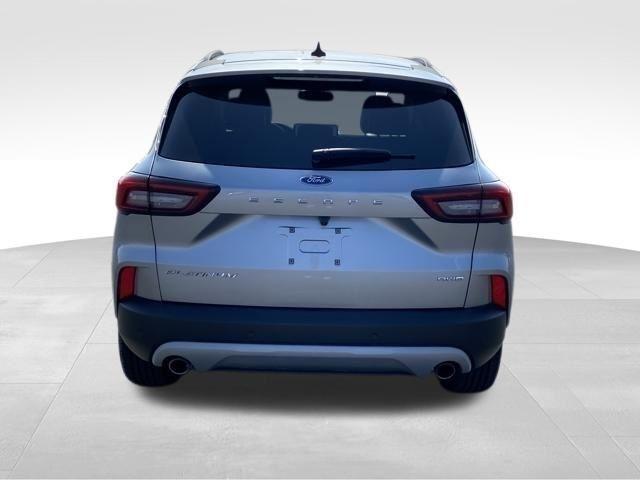 Ford Escape Platinum AWD 2023