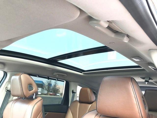 Acura MDX SH-AWD w/Advance Package 2024