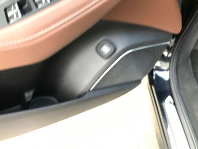 Acura MDX SH-AWD w/Advance Package 2024