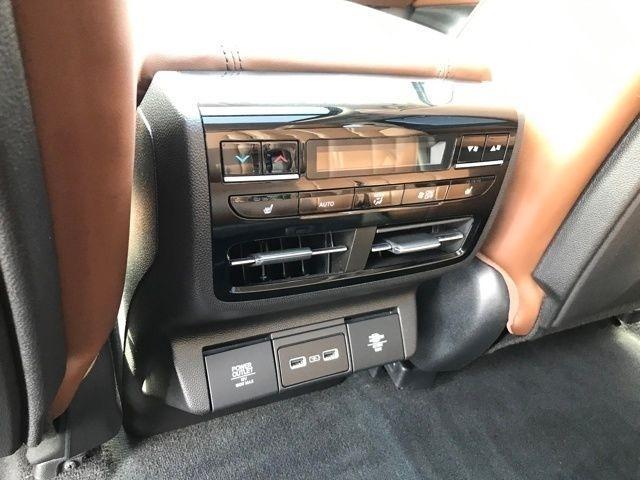 Acura MDX SH-AWD w/Advance Package 2024