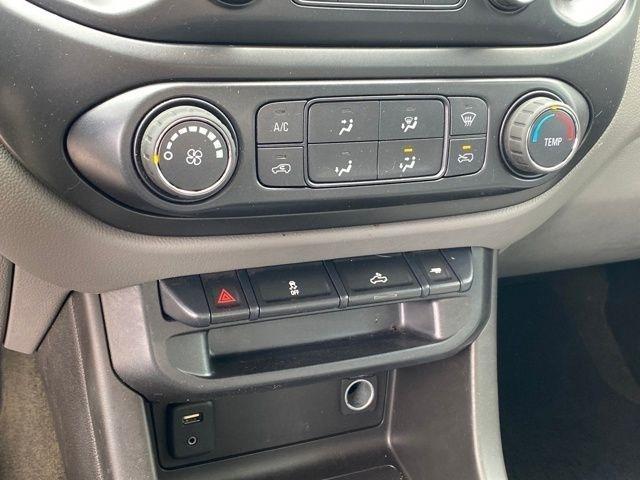 GMC Canyon SLE Ext. Cab 2WD 2016