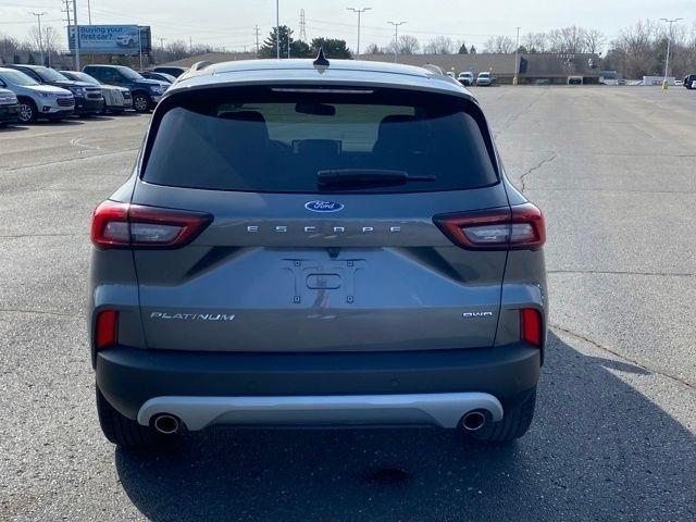 Ford Escape Platinum AWD 2023