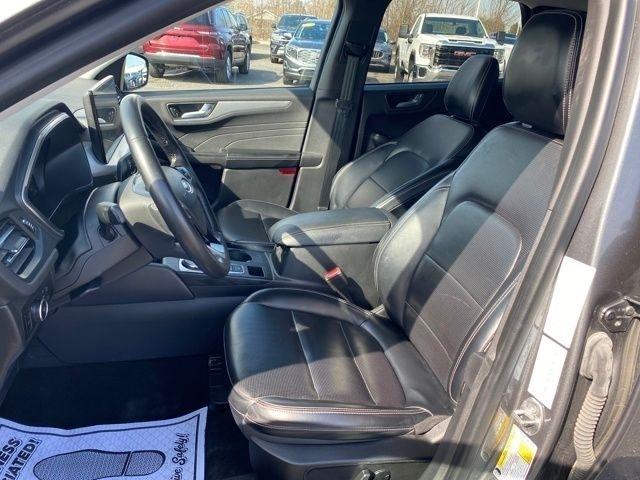 Ford Escape Platinum AWD 2023