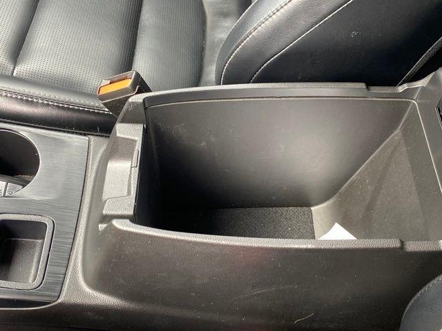 Ford Escape Platinum AWD 2023