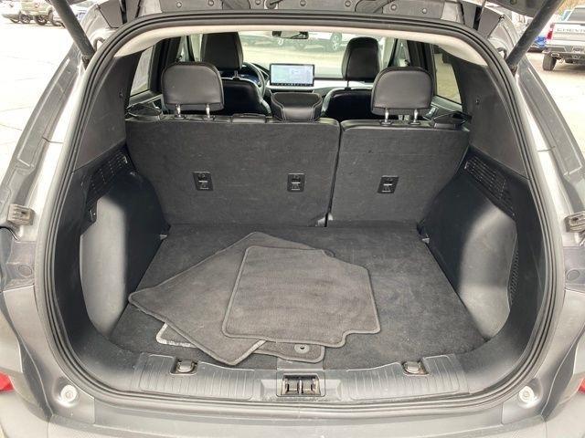 Ford Escape Platinum AWD 2023