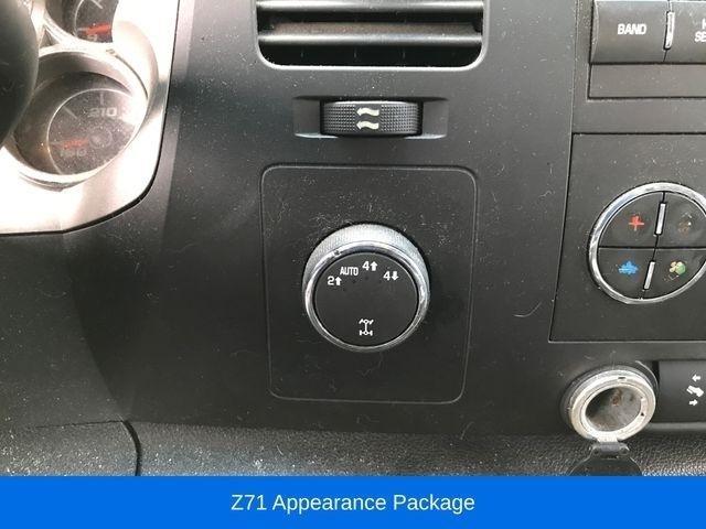 Chevrolet Silverado 1500 LT Ext. Cab 4WD 2011