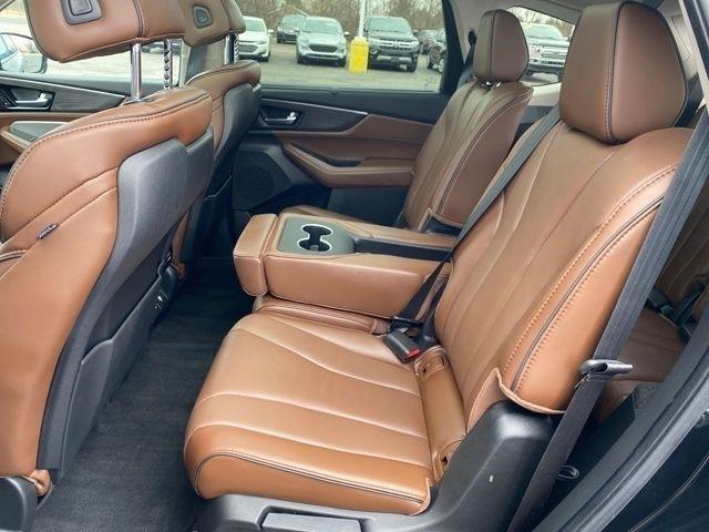 Acura MDX SH-AWD w/Advance Package 2024