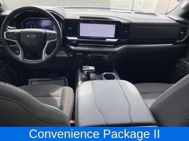 Chevrolet Silverado 1500 RST Crew Cab 4WD 2023