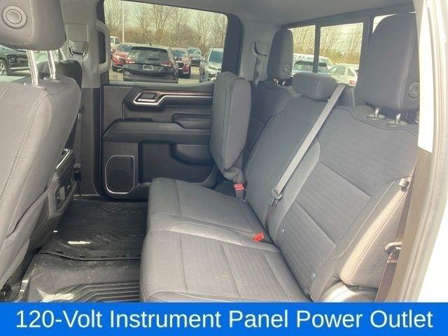 Chevrolet Silverado 1500 RST Crew Cab 4WD 2023