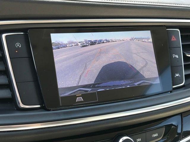 Buick Enclave Essence FWD 2023